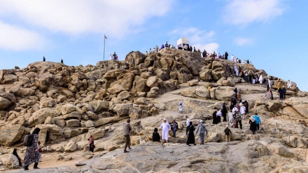 How Umrah Trip Maker Enhance Your Ziyarat Experience?